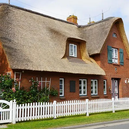 Ferien Unterm Reetdach Whg 02