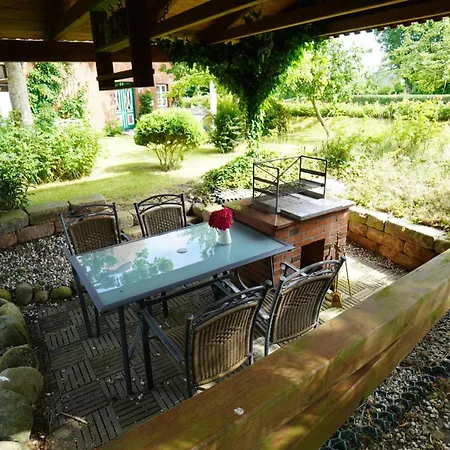 Ferien Unterm Reetdach Whg 02 아파트