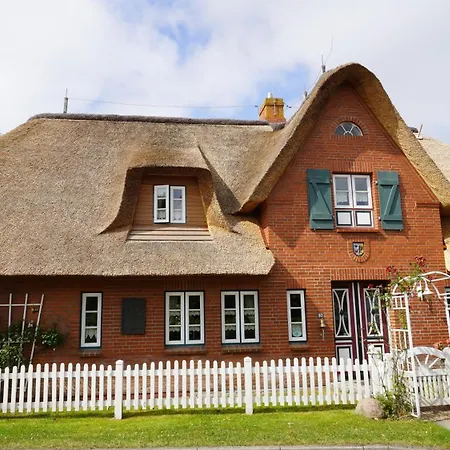 Ferien Unterm Reetdach Whg 02 Apartmán Oevenum